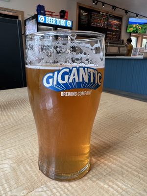 Gigantic Brewing Hawthorne Pub by null