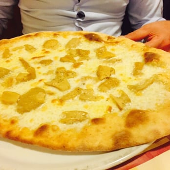 Il Mattatoio - Pizza Near Me - Romito Magra, SP Il Mattatoio - Pizza Near Me - Romito Magra, SP