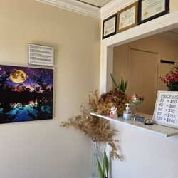 Thai Massage - Front desk