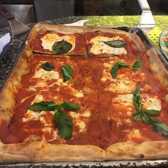 Giardini Pizzeria & Restaurant - Yummy pizza - Pizza Near Me - Brooklyn, New York Giardini Pizzeria & Restaurant - Yummy pizza - Pizza Near Me - Brooklyn, New York