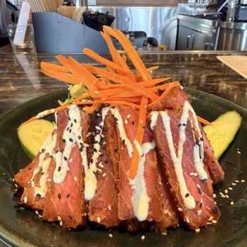 Reunion Kitchen + Drink - Blackened Ahi Salad - New American Near Me - Corona, California Reunion Kitchen + Drink - Blackened Ahi Salad - New American Near Me - Corona, California