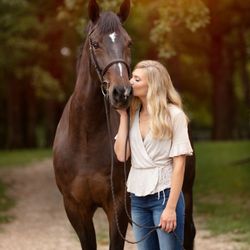 Ridgefield Arena - Where loving horses begins.