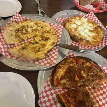 Nicky’s Pizzeria - White pizza and meat lovers - Pizza Near Me - Lexington, South Carolina Nicky’s Pizzeria - White pizza and meat lovers - Pizza Near Me - Lexington, South Carolina