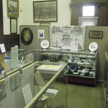 Killingly Historical & Genealogical Society - Lots of cool displays - Museums Near Me - Danielson, Connecticut