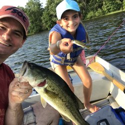 Independence Lake County Park - Rented a row boat & caught some great fish.  Row boats w/anchor, and floatation devices-$10/day. ($20 cash dep).
