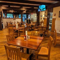 Vision BBQ - Dining area