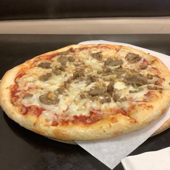 Brooklyn Pie & Cafe - Meatball onions and garlic... Extreme yummy Ness - Pizza Near Me - Mansfield, Texas