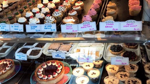 City Cakes & Cafe by null