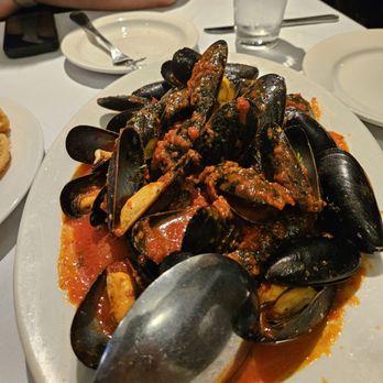 Scaramella's Restaurant - Mussels marinara appetizer - Italian Near Me - Dobbs Ferry, New York Scaramella's Restaurant - Mussels marinara appetizer - Italian Near Me - Dobbs Ferry, New York