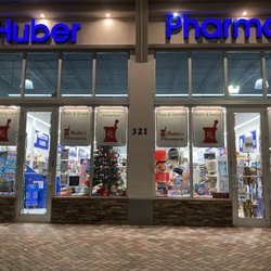 Huber Healthmart Drugs - Outside at night!