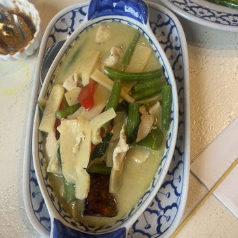 Bangkok Thai Cuisine - Red or Green Curry - Thai Near Me - Orleans, Massachusetts