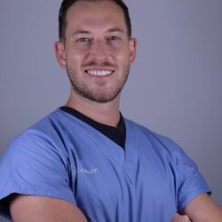 Gabriela Flores - Miami Beach Dental Solutions - Dr Evan Lenhoff, DDS. After practicing 15 years in Manhattan he recently relocated to care for patients in Miami, FL