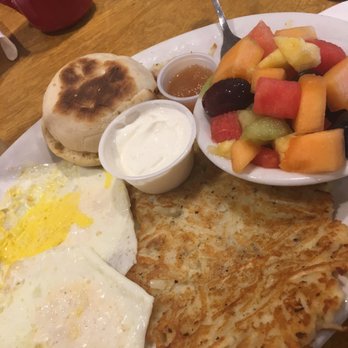 Maple Leaf Diner - Latkes and eggs! - American Near Me - Dallas, Texas Maple Leaf Diner - Latkes and eggs! - American Near Me - Dallas, Texas