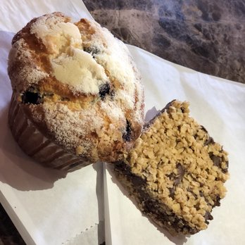 Jitter House - Blueberry muffin and milk chocolate peanut butter oat bar - Coffee & Tea Near Me - Hoquiam, Washington Jitter House - Blueberry muffin and milk chocolate peanut butter oat bar - Coffee & Tea Near Me - Hoquiam, Washington