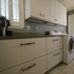 Kay's Interiors Inc - Laundry Room Design
