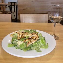 Grilled chicken cesar salad, Wine Grilled chicken cesar salad, Wine