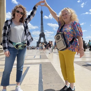Eiffel Tower, Paris France - Landmarks & Historical Buildings Near Me - Paris Eiffel Tower, Paris France - Landmarks & Historical Buildings Near Me - Paris