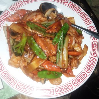 Peking Chinese Restaurant - Happy family. Seafood, chicken and beef - Cantonese Near Me - Tomah, Wisconsin Peking Chinese Restaurant - Happy family. Seafood, chicken and beef - Cantonese Near Me - Tomah, Wisconsin
