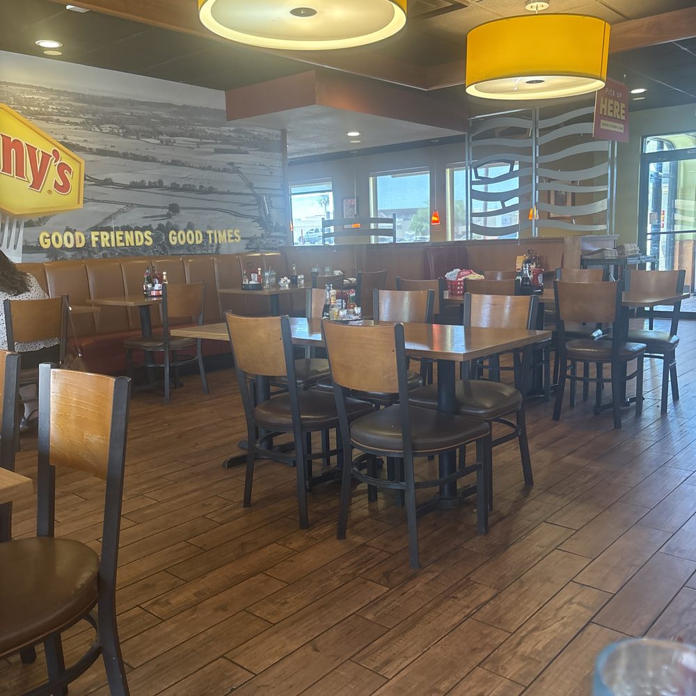 Denny's - Comfortable, clean and friendly staff - Diners Near Me - Casa Grande, Arizona