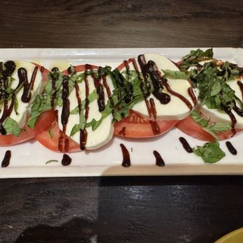 Da Boyz Italian Cuisine - Caprese Salad - Italian Near Me - Yuma, Arizona