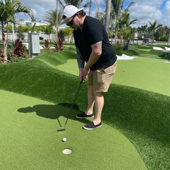 PopStroke - Mini Golf Near Me - Sarasota, Florida PopStroke - Mini Golf Near Me - Sarasota, Florida
