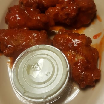 Pinches Pizzas - Buffalo wings - Pizza Near Me - Long Beach, California Pinches Pizzas - Buffalo wings - Pizza Near Me - Long Beach, California