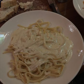 The Old Spaghetti Factory - Fettuccine Alfredo - Italian Near Me - Phoenix, Arizona The Old Spaghetti Factory - Fettuccine Alfredo - Italian Near Me - Phoenix, Arizona