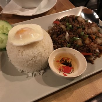 Jatujak - Food Delivery Services Near Me - Toronto, Ontario
