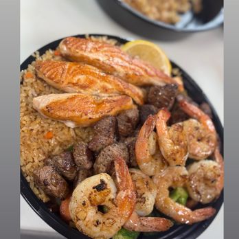 Bachi Xpress - Food Trucks Near Me - Whittier , California