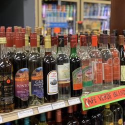 Fernandez Family Liquor - Cape verdian liquor