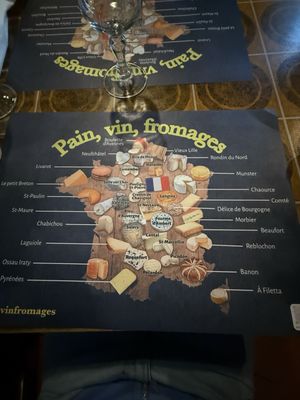 Pain Vin Fromages by null
