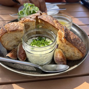 Kivelstadt Cellars & Winegarden - Wine Tasting Room Near Me - Sonoma, California