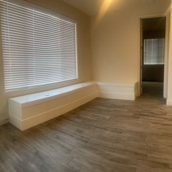 Signature Kitchen & Bath Remodeling - window seat - Kitchen & Bath Near Me - Tempe, Arizona