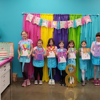 Watch Me Create - Best Birthday Parties! - Art Classes Near Me - Farmington, Minnesota Watch Me Create - Best Birthday Parties! - Art Classes Near Me - Farmington, Minnesota
