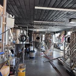 Broken Loop Brewing