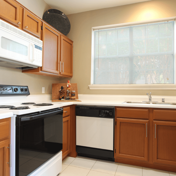 Tuscany Park Apartments - Gourmet kitchen - Apartments Near Me - Houston, Texas Tuscany Park Apartments - Gourmet kitchen - Apartments Near Me - Houston, Texas