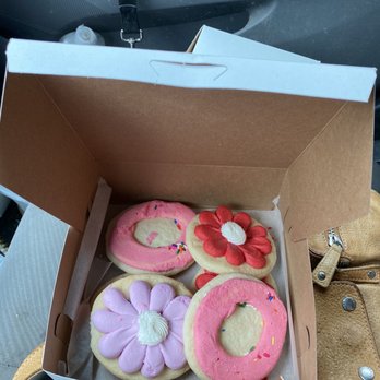 Donna Marie's Gluten Free Bakery - Bakeries Near Me - Rochester, New York