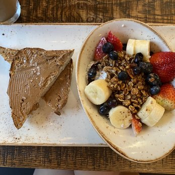 First Watch - Superfoods bowl - Breakfast & Brunch Near Me - Sarasota, Florida
