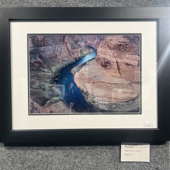 Hemet Valley Art Association - Local photographer of color prints - Art Classes Near Me - Hemet, California