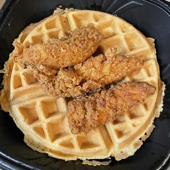 Slim Chickens - Chicken and waffle - American Near Me - Charlotte, North Carolina