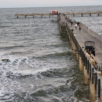 Jimmy's on the Pier - View right outside our table - Seafood Near Me - Galveston, Texas Jimmy's on the Pier - View right outside our table - Seafood Near Me - Galveston, Texas