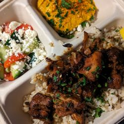 XENiA Mediterranean Kitchen - crispy chicken plate with carrot hummus