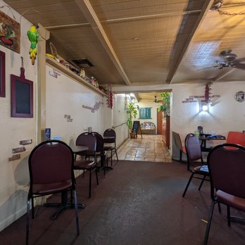 La Paloma - Dining area - Mexican Near Me - Solomon, Arizona