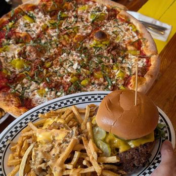 The StopAlong - Pizza Near Me - Chicago, Illinois The StopAlong - Pizza Near Me - Chicago, Illinois