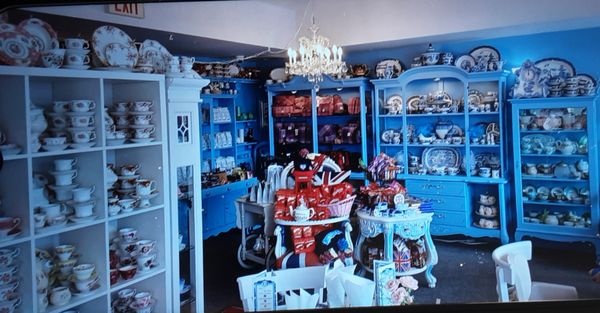 Blue Willow Tea Shop by null