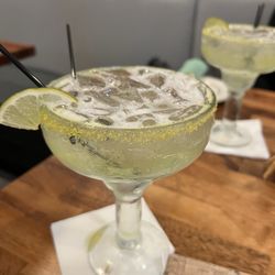 NuVue Bar And Grill - Champagne marg (doubt they used actual champagne...)