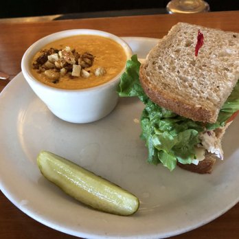 Blue Sky Bistro - Half Tuna Sandwhich and Lobster Bisque - Seafood Near Me - Morro Bay, California