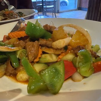 Chai Yo Thai Cuisine - Sweet & Sour - Thai Near Me - San Mateo, California