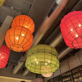 Pink Lotus Thai Restaurant - Atmosphere - Thai Near Me - Atlanta, Georgia