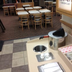 Wendy's - Dining area